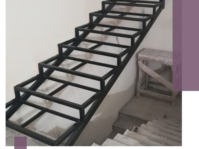 Демонтаж лестниц на металлокаркасе в Домодедове: быстрый вывоз и разбор