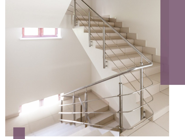 Установка и замена перил в подъезде в Домодедове