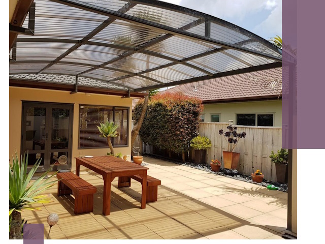 Навесы во двор под ключ в Домодедове — изготовление и монтаж