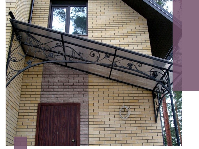 Односкатные козырьки из металла под ключ в Домодедове