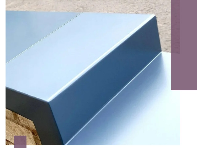 Крышки на парапет в Домодедове: изготовление и монтаж под ключ